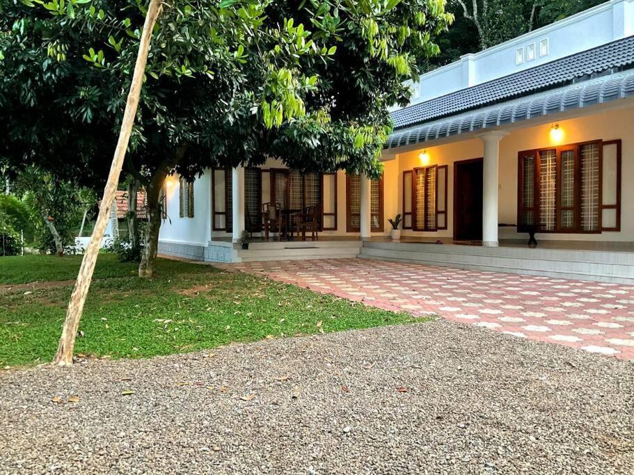 Pool Villa - The Humming Trees, Pala Lalam Exterior photo
